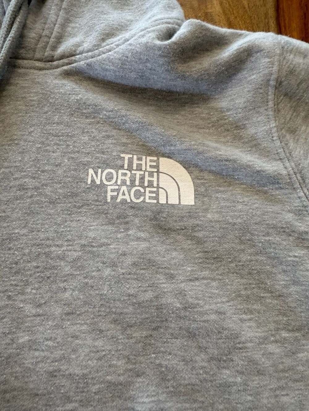 The North Face Women's Red Box Logo Hoodie Grey Size Medium - Picture 4 of 5